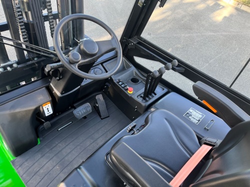 Čelní vysokozdvižný vozík EP CPD50L1; 80V/560Ah