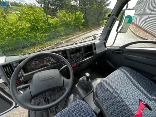 Komunální vozidlo ISUZU M21 TT