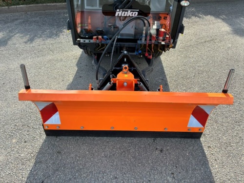 Víceúčelový komunální stroj HAKO 1600 Citymaster
