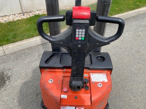 Elektrický vysokozdvižný vozík BT S 12