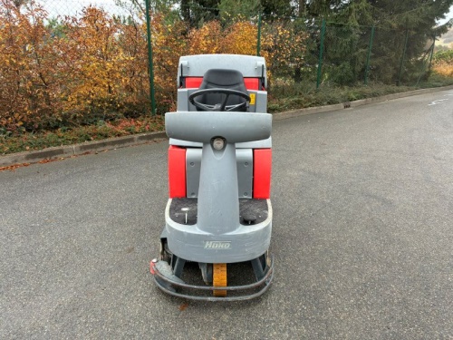 Čisticí stroj HAKO B 115 R