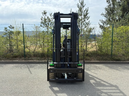 Čelní vysokozdvižný vozík EP TVL202; 80V/230Ah