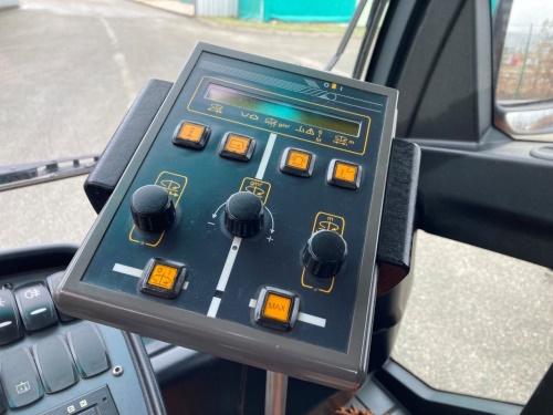 Sypač Schmidt Strator S15-15VAX