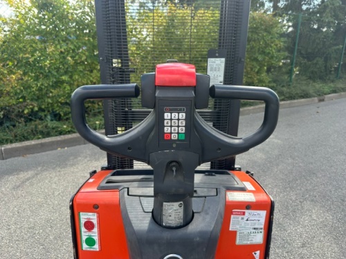 Elektrický vysokozdvižný vozík BT SWE 120 L