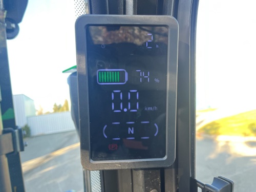 Čelní vysokozdvižný vozík EP EFL352X5; 80V/280Ah (560Ah)