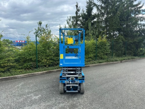 Vysokozdvižná pracovní plošina GENIE GS 2032