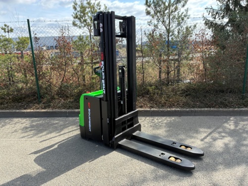 Elektrický vysokozdvižný vozík EP WSi161; 24V/100Ah (Li)