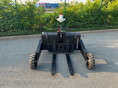 Elektrický nízkozdvižný vozík WP - 130 RT