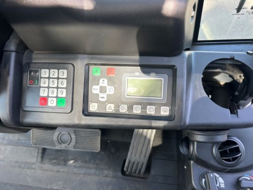 Čelní vysokozdvižný vozík TOYOTA 8FBMK20T