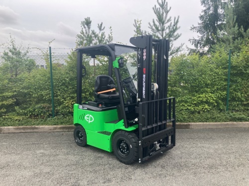 Čelní vysokozdvižný vozík EP EFL181; 48V/150Ah