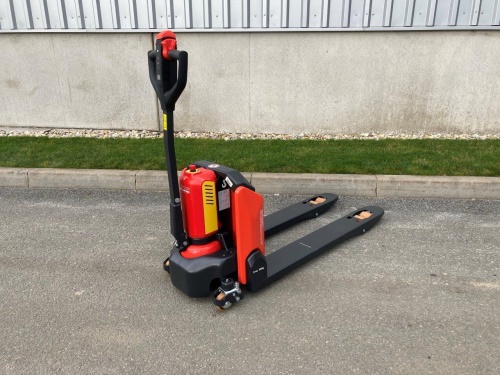 Elektrický paletový vozík PNE 15/1150_36Ah