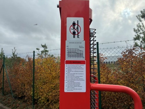 Paletový vozík Vysokozdvižný vozík  EFS 1016 G 10/1600