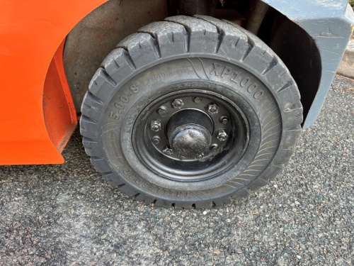 Čelní vysokozdvižný vozík TOYOTA 02-8FGF18