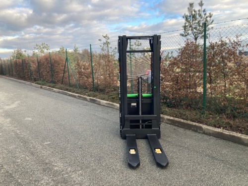 Elektrický vysokozdvižný vozík EP WSA121 24V/100Ah (Li)