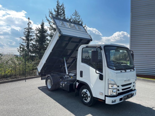 Komunální vozidlo ISUZU M21 TT