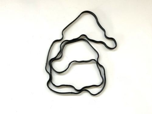 těsnění ventilového víka MANITOU