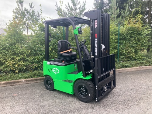 Čelní vysokozdvižný vozík EP EFL181; 48V/150Ah