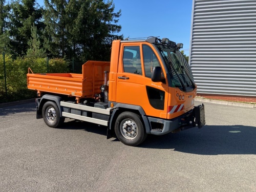 Komunální vozidlo MULTICAR M 27 COMPACT