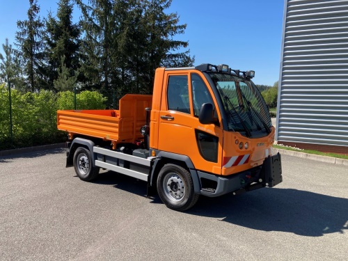 Komunální vozidlo MULTICAR M 27 COMPACT