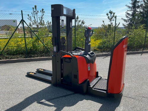 Elektrický vysokozdvižný vozík BT SPE 140 L