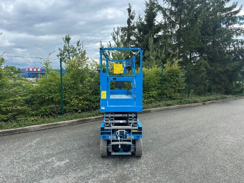 Vysokozdvižná pracovní plošina GENIE GS 2032