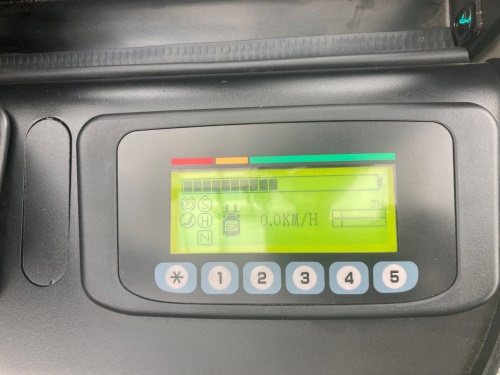 Čelní vysokozdvižný vozík EP EFL181; 48V/150Ah