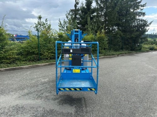 Vysokozdvižná pracovní plošina Genie GR 26 J