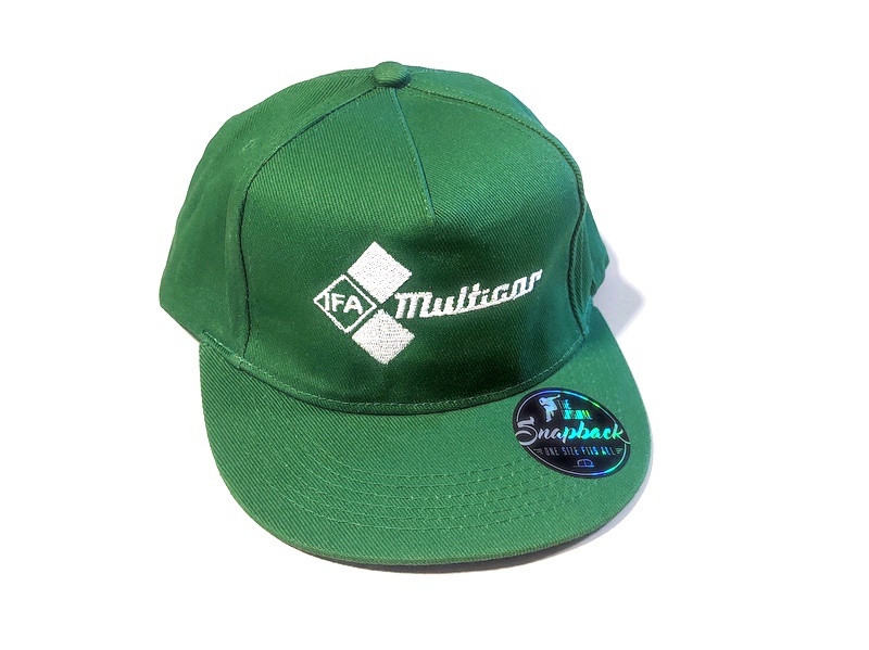 kšiltovka zelená  - logo Multicar
