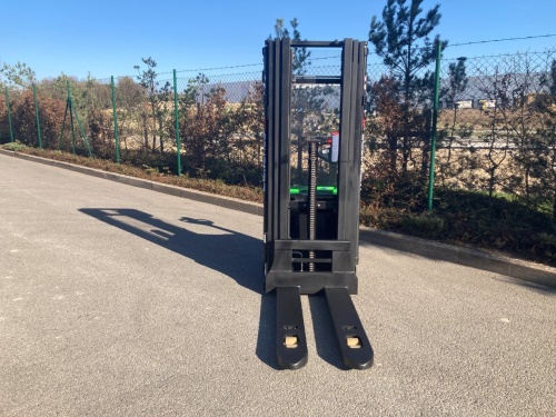 EP WSi161 24V/100Ah (Li)