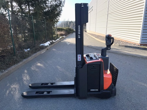 Elektrický nízkozdvižný vozík BT SWE 140