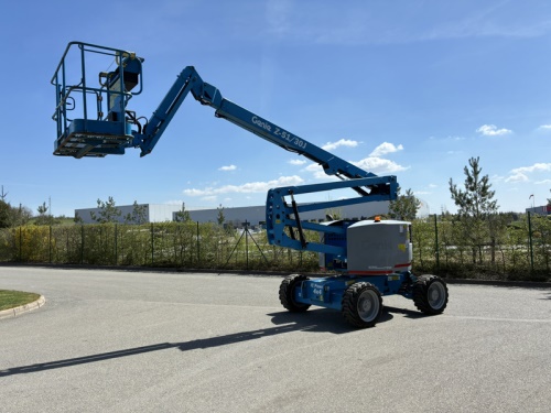 Vysokozdvižná pracovní plošina GENIE Z51/30J