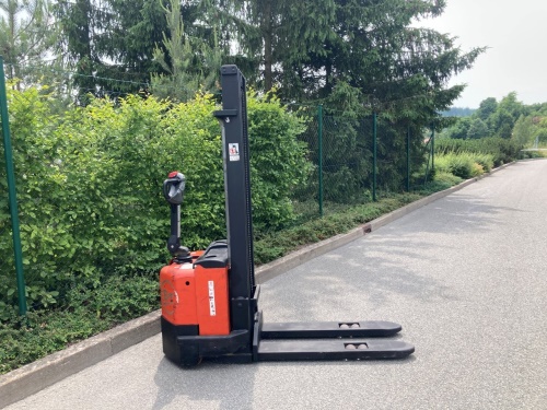Elektrický vysokozdvižný vozík BT S 12
