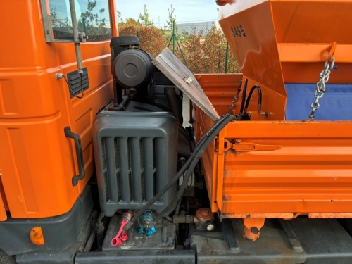 Komunální vozidlo MULTICAR M30