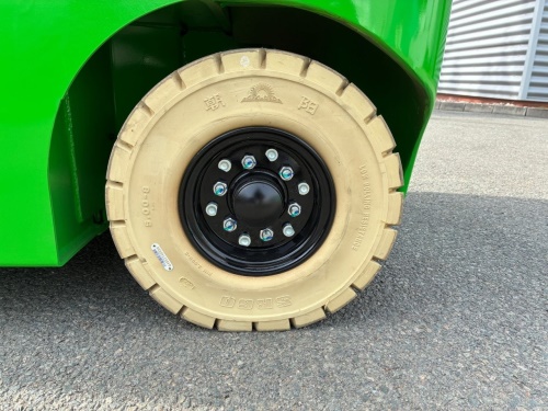 Čelní vysokozdvižný vozík EP EFL183; 80V/230Ah