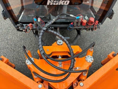 Víceúčelový komunální stroj HAKO 1600 Citymaster