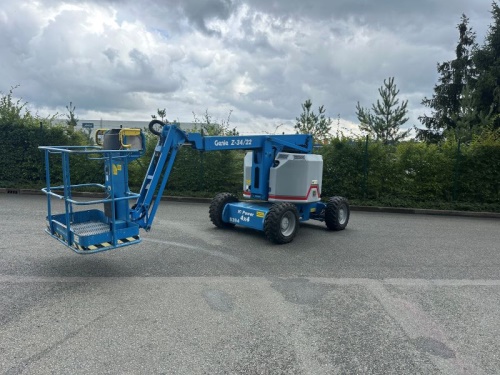 Vysokozdvižná pracovní plošina GENIE Z34-22