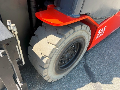 Čelní vysokozdvižný vozík Toyota 8FBMT35