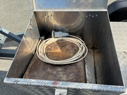 Vysokozdvižná pracovní plošina Plošina  IP 14-3